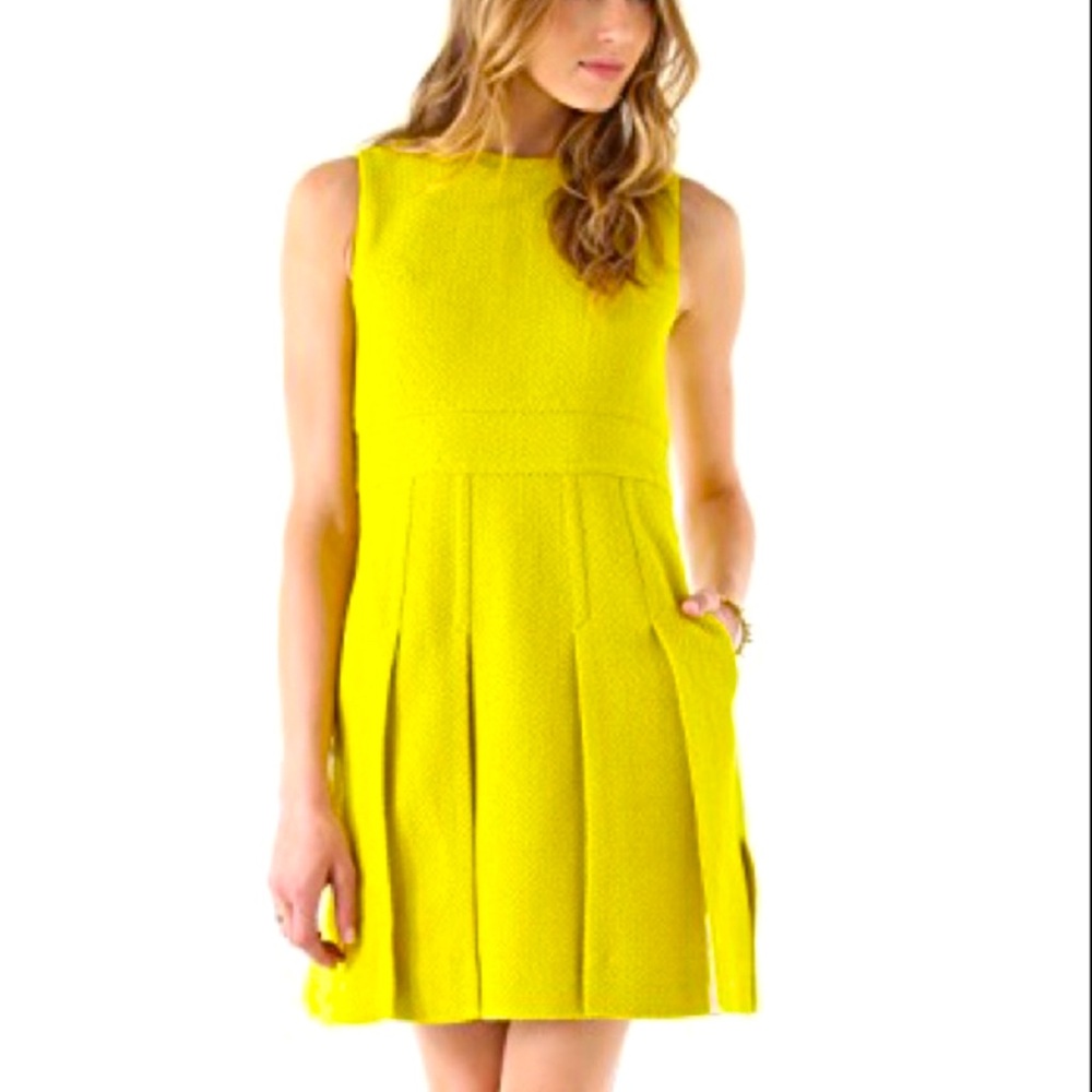 Diane Von Furstenberg Jackie Boucle Dress Yellow Tweed Vintage Fall Size 2 EUC!!